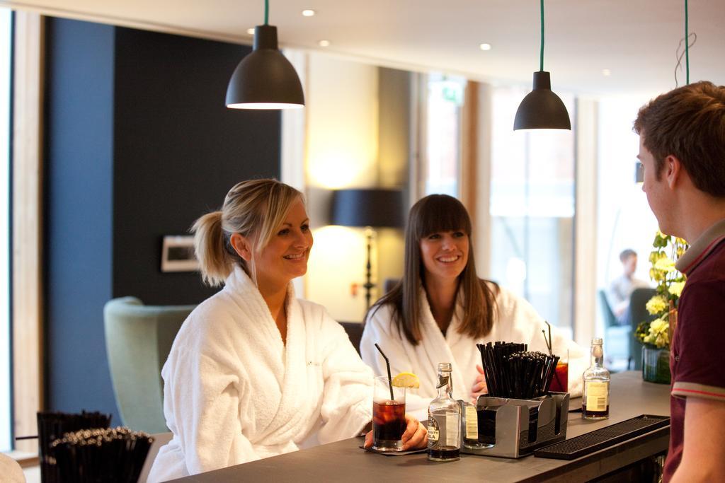 Lifehouse Spa And Hotel Фринтън-он-Сий Екстериор снимка